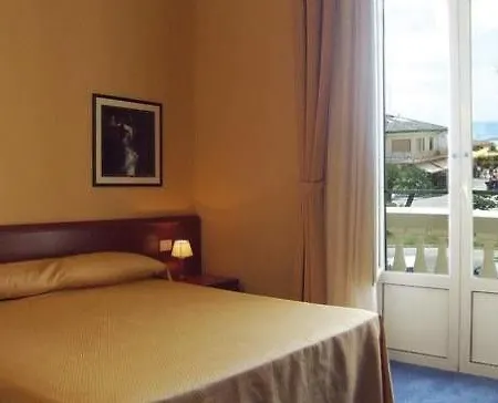 Internazionale 3* В'яреджо