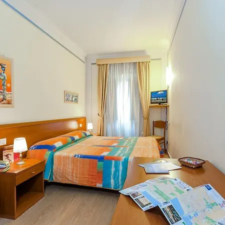 Internazionale Otel 3*