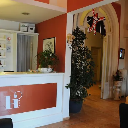 Internazionale Otel Viareggio