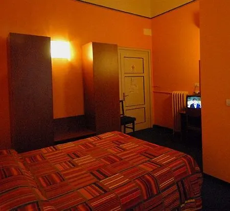 Internazionale Otel Viareggio